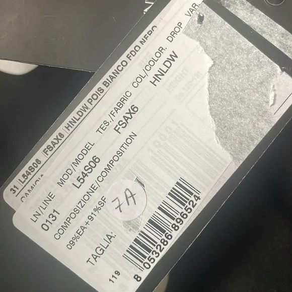 DOLCE & GABBANA
Belted polka-dot stretch-silk top - Picture 4 of 11